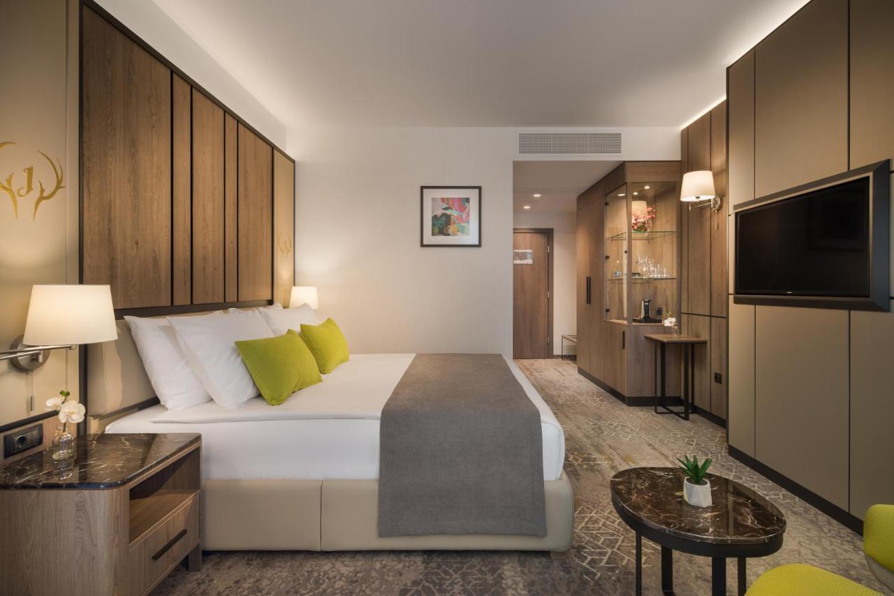 Hotel Jaegerhof Plovdiv Bagian luar foto