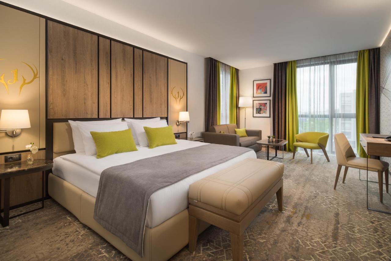 Hotel Jaegerhof Plovdiv Bagian luar foto