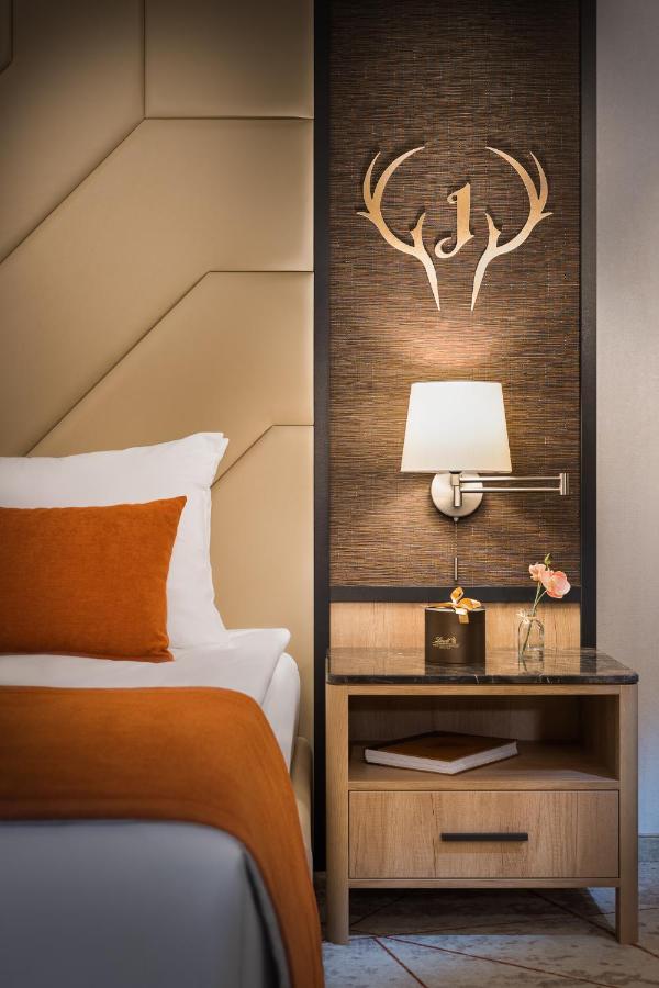 Hotel Jaegerhof Plovdiv Bagian luar foto