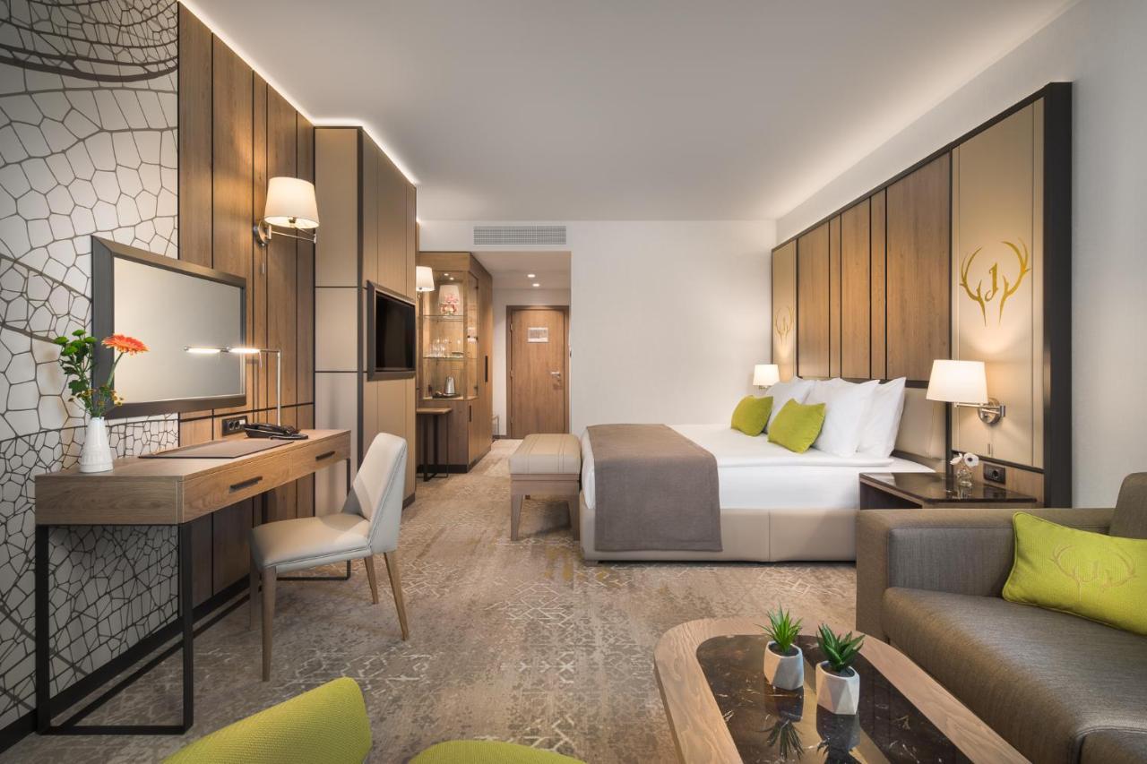 Hotel Jaegerhof Plovdiv Bagian luar foto