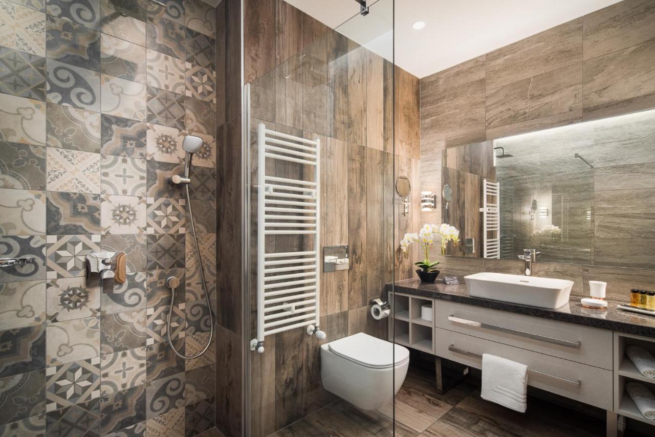 Hotel Jaegerhof Plovdiv Bagian luar foto